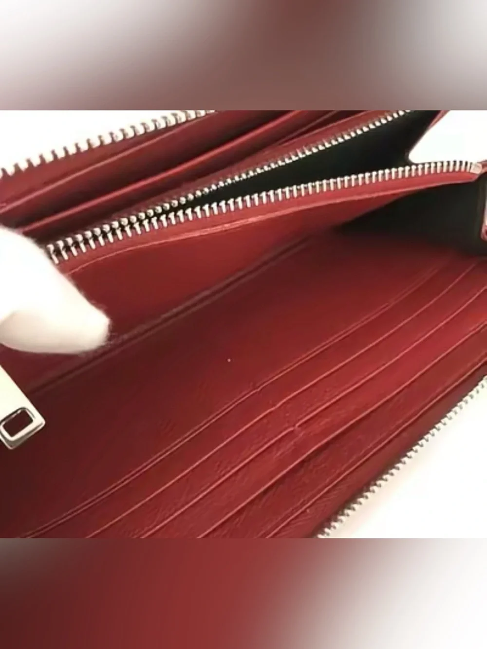 Pre-owned Saint Laurent Cassandra Leather Zip Around Long Wallet Red - Picture 5 of 5